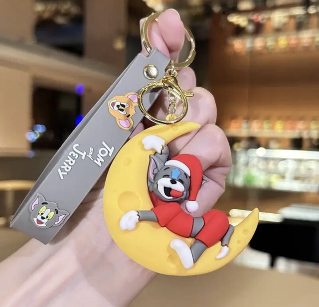 0375 - Tom &amp; Jerry - Tom op de maan - rood