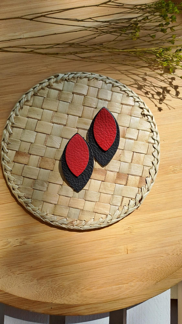 Boucles d'oreilles en matière végétale de pomme