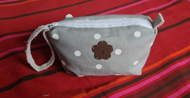 Grey Spotted Make Up Bag