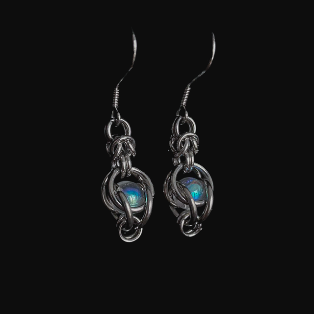 Kolczyki Chainmaille Captured Bead