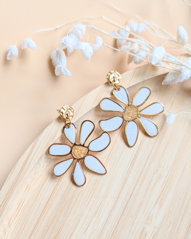 Floraya - Boucles d’oreilles en résine faite main