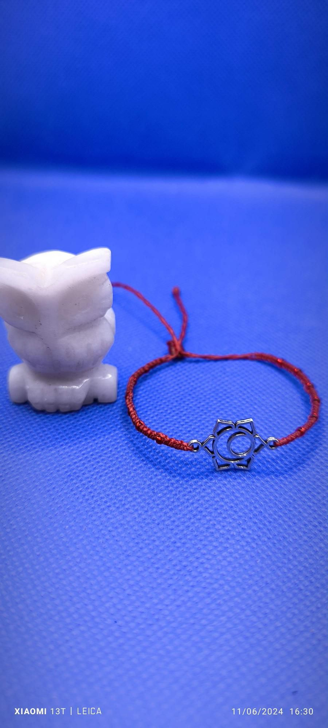Bracelet chakra rouge avec perle rouge 