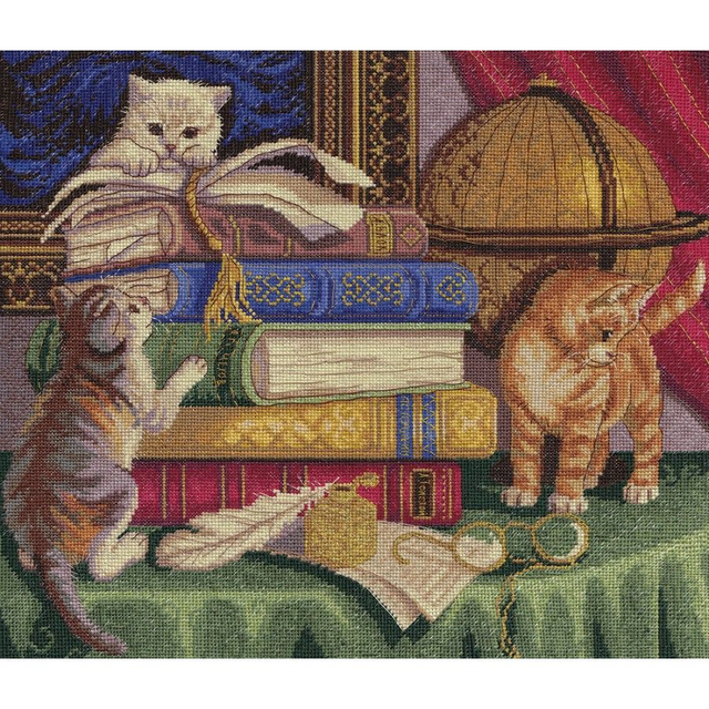Cross Stitch Kit Kittens with Books J-1053
