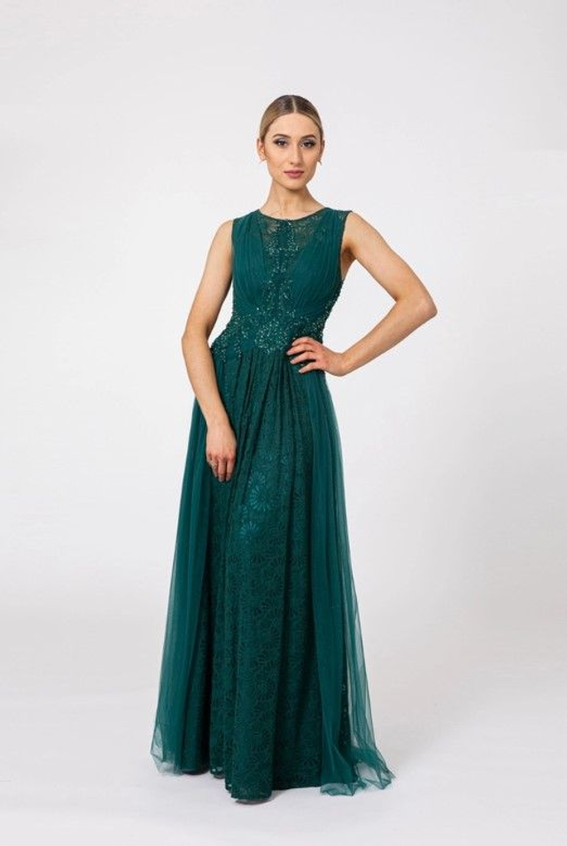 Abendkleid Grün, Stickerei und Perlen in Tüll
