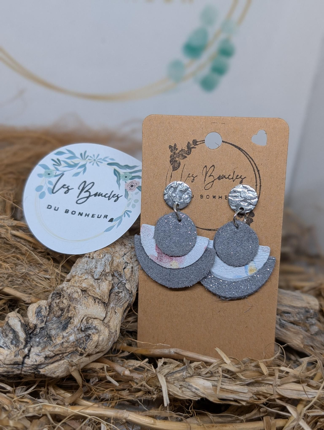 Boucles d&#039;oreilles Donatelle gris fleur do202
