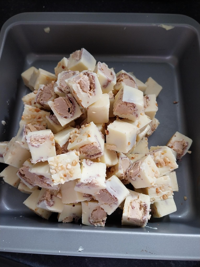 Kinder Bueno Fudge 