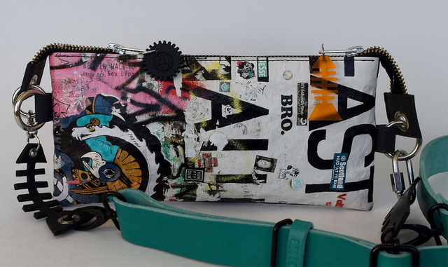 Chest-belt bag &quot;Graffiti&quot;