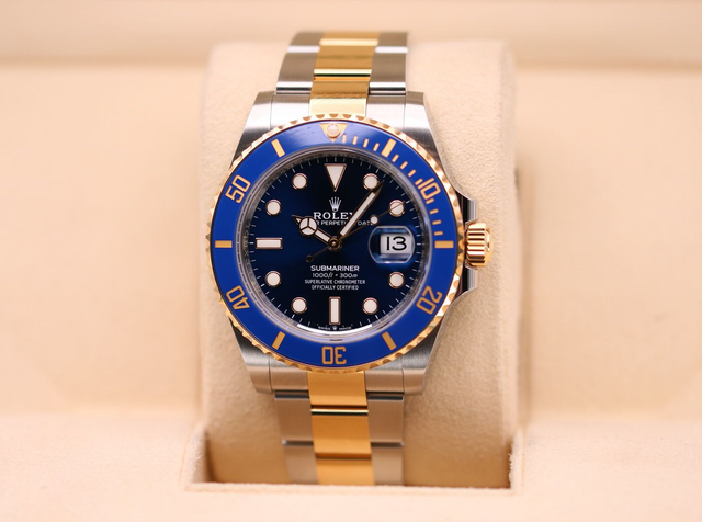 Rolex Submariner Date - 126613LB