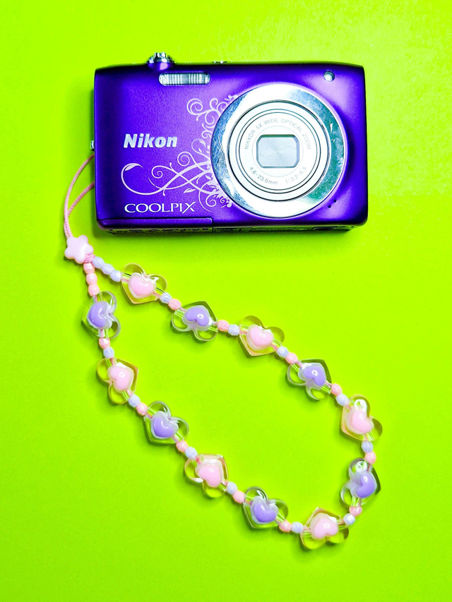 Cool Kids Accessorize vol.2 rannenauha puhelimeen/kameralle, Sugar Rush