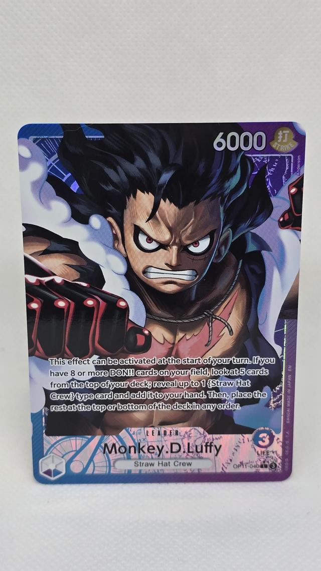 MONKEY .D . LUFFY OP11 NM