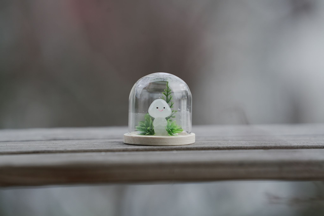 MRŇOUSEK - Kodama v zeleni