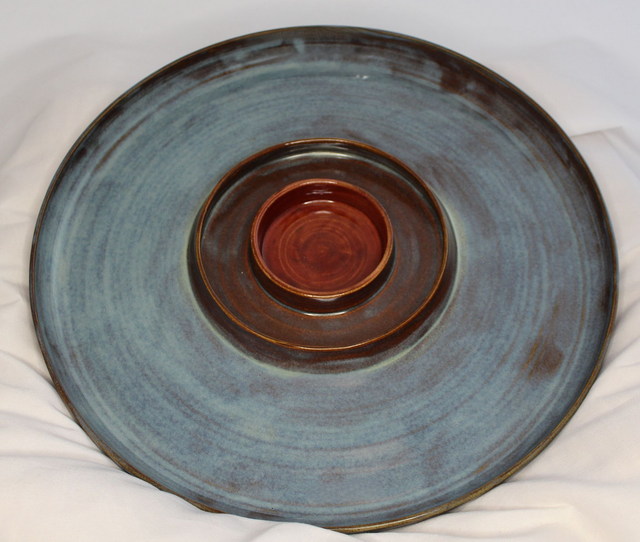 Large sharing platter