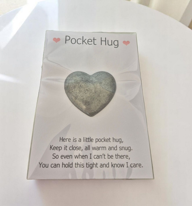 Pocket Heart - Large 