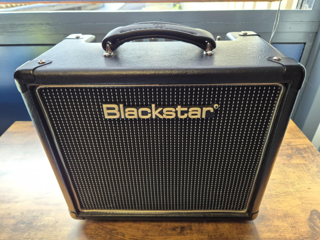 Blackstar HT-1R guitarforstærker 