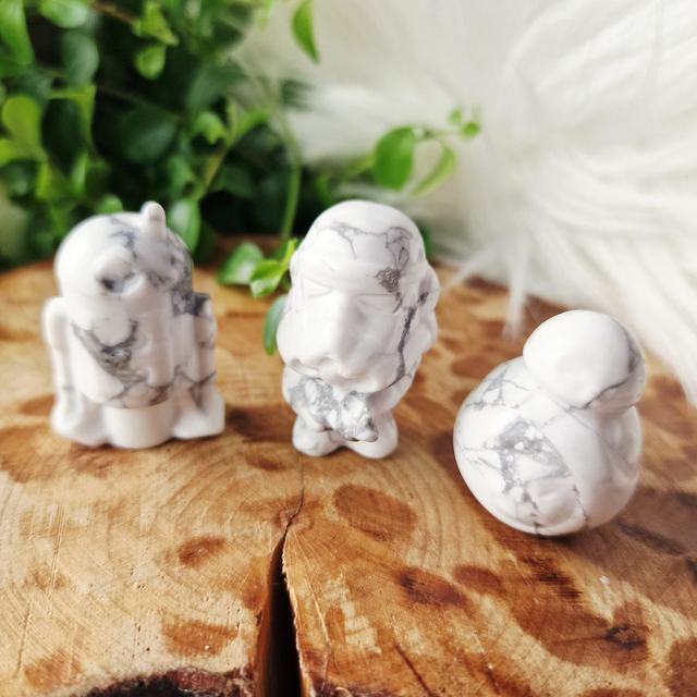 Howlite set of 3 Star Wars Carvings 