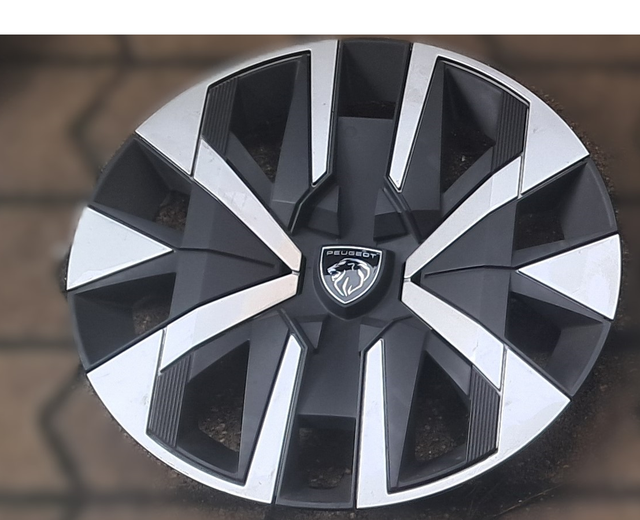 Enjoliveur Peugeot 208 II /2008 modèle Hestia 16&quot; Occasion 