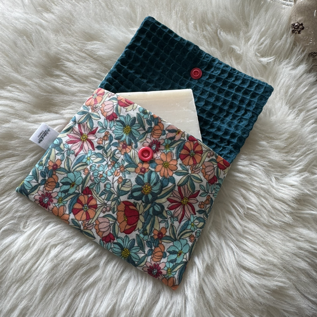 Pochette à savon fleurie