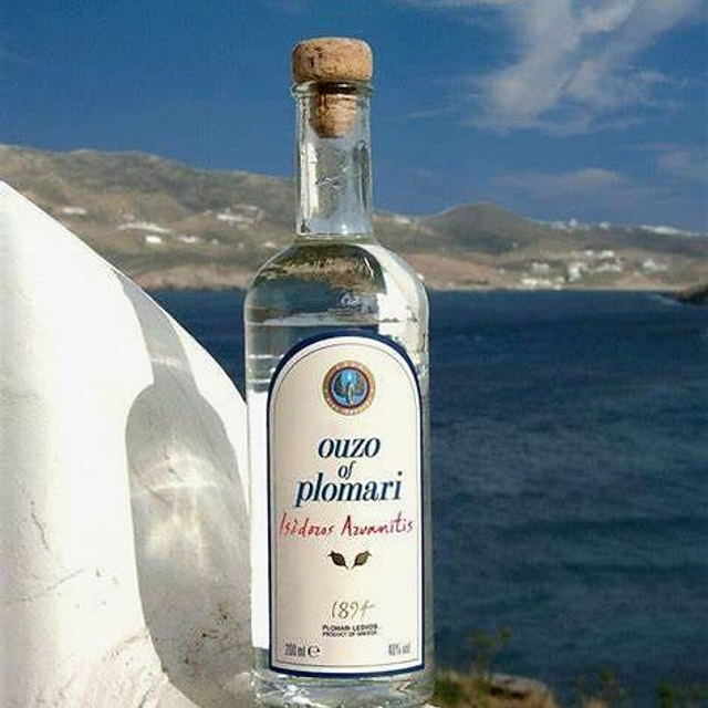 OUZO DE Plomari 20cl