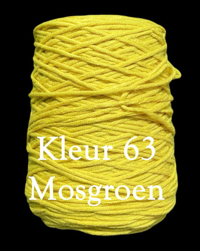Tufting Yarns 400 gram 8 draads dik