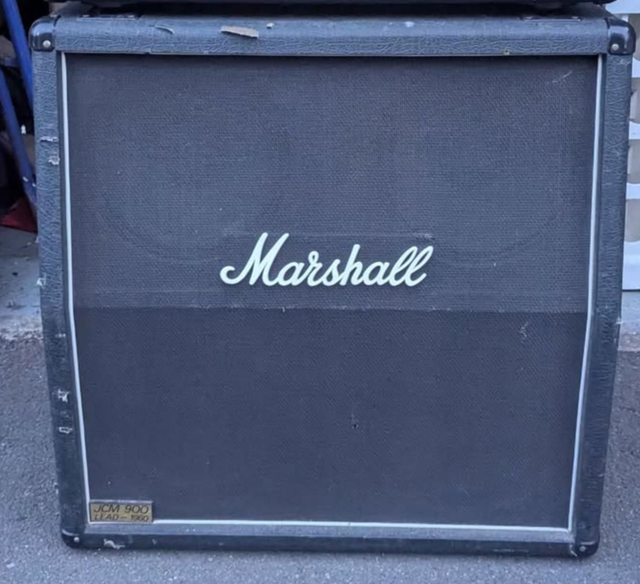 Marshall JCM900 4x12