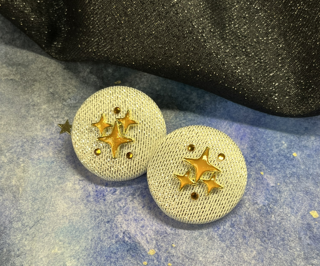 Sidonie dorée avec étoiles et strass