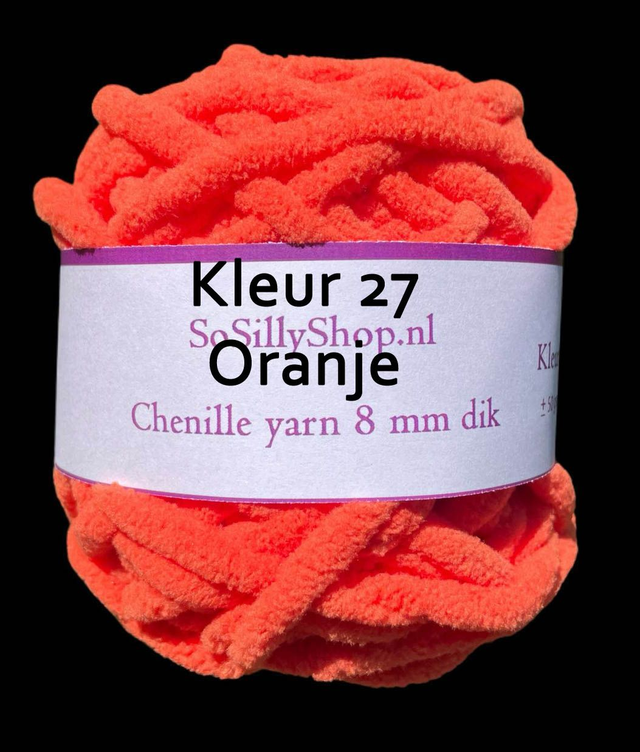 Chenille fluffy yarns 8 mm dik 45 grams