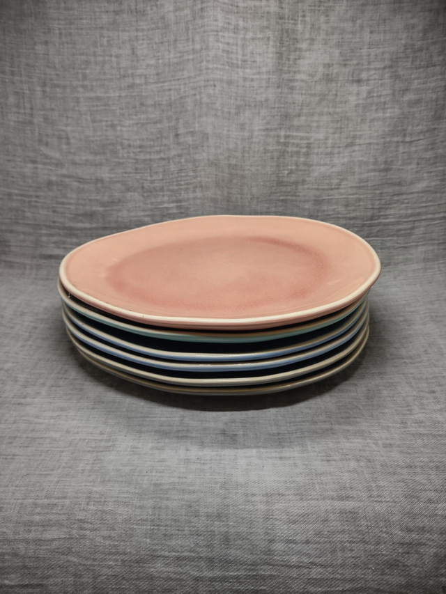 Jewel | Dinerbord Handgemaakt Uniek gevormd en gecraqueleerd keramiek (lengte 28 cm | breedte 24 cm | hoogte 2 cm) in 3 kleuren