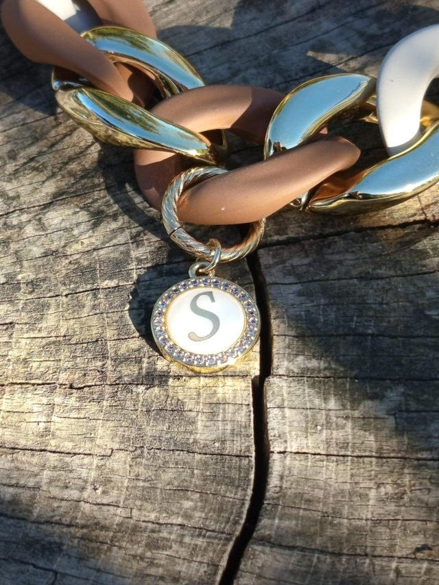 Bracelet gros maillons en acrylique Sangam