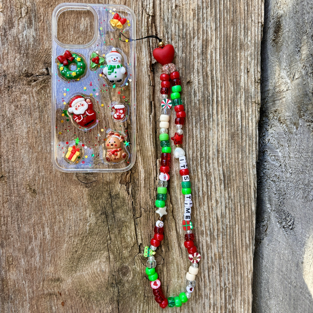 Grigri de téléphone Édition Christmas 🤶🏼 IT’S TIME - Taille M