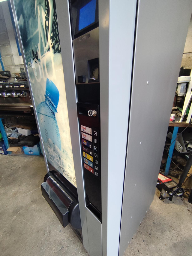 Distributeur Necta Diesis