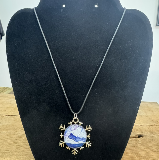 Snowflake Necklace-SKU 4002