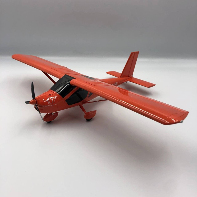 1:32 Aeroprakt A32 Kleinflugzeug - Made in Ukraine