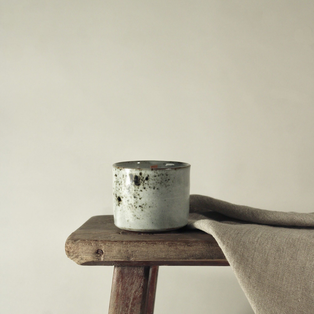 Tasse en grès du Loir