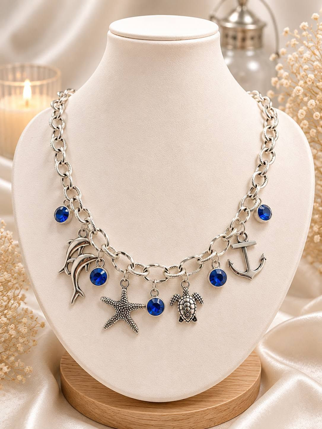 Collier breloques argenté