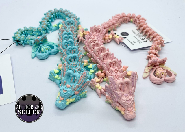 Pastellisateenkaarinen Light Heart Dragon