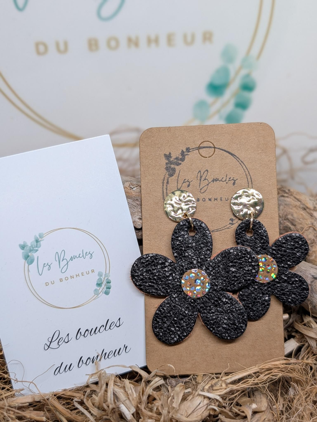 Boucles d&#039;oreilles Asymétrique Baby Marguerite zk168