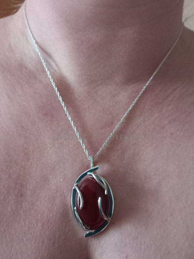 Carnelian and Sterling Silver Flowing Pendant Necklace
