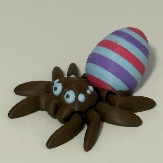 3D Printed Spider With Blue Striped Egg