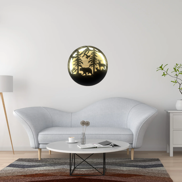 Tableau lumineux paysage, ours,cerf et aigle en bois recyclé – Décoration murale LED upcycling