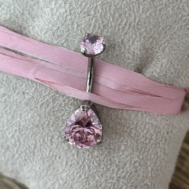 Piercing nombril Lola