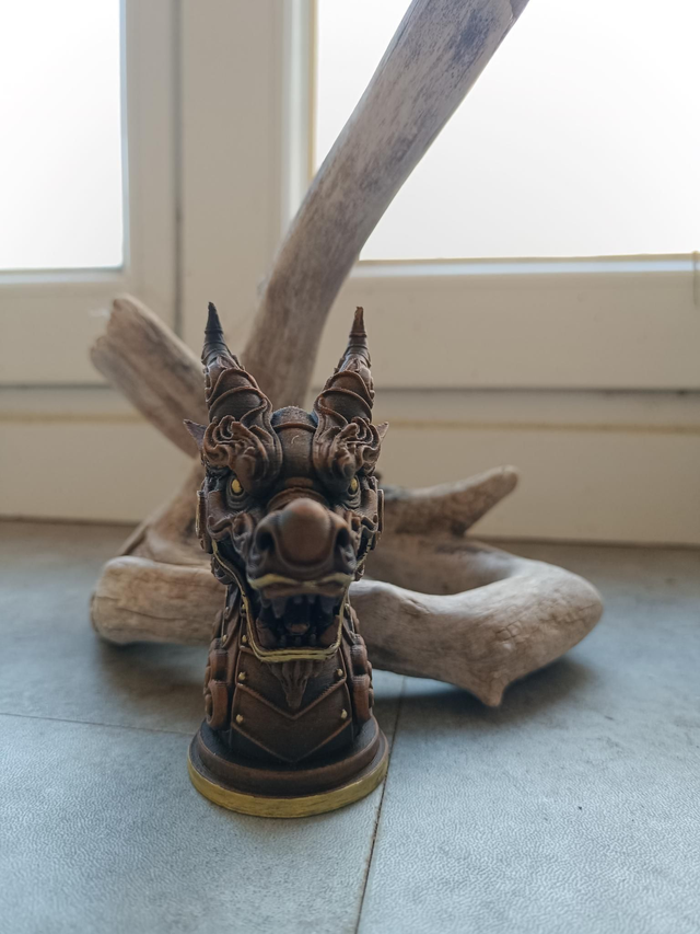 Figurine Dragon Asiatique – Tête de Dragon – 8 cm