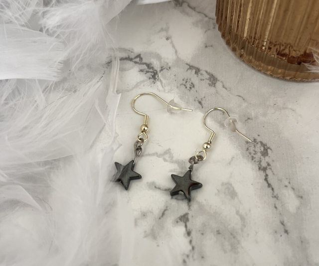 Boucle 1 étoile hématite