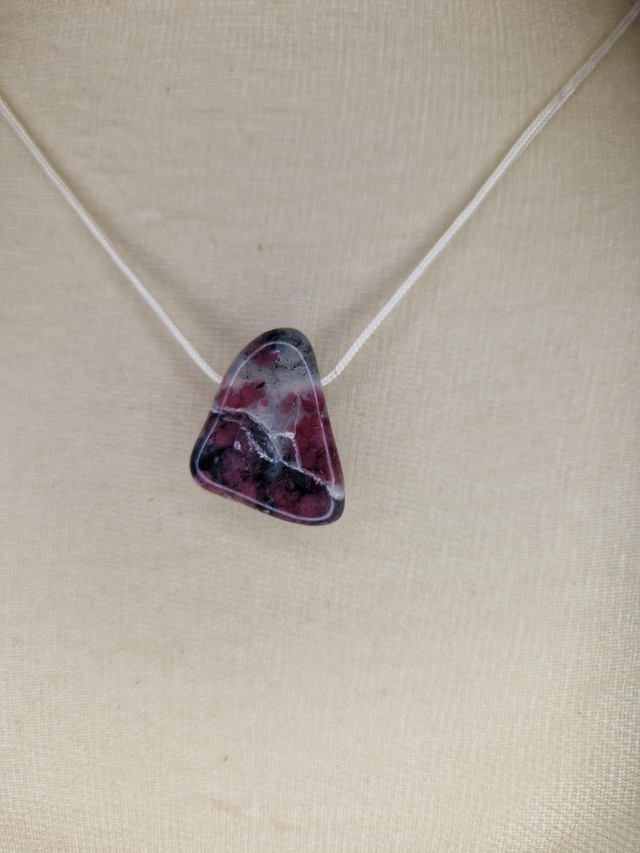 Eudialyte (Sang de Dragon) / 004