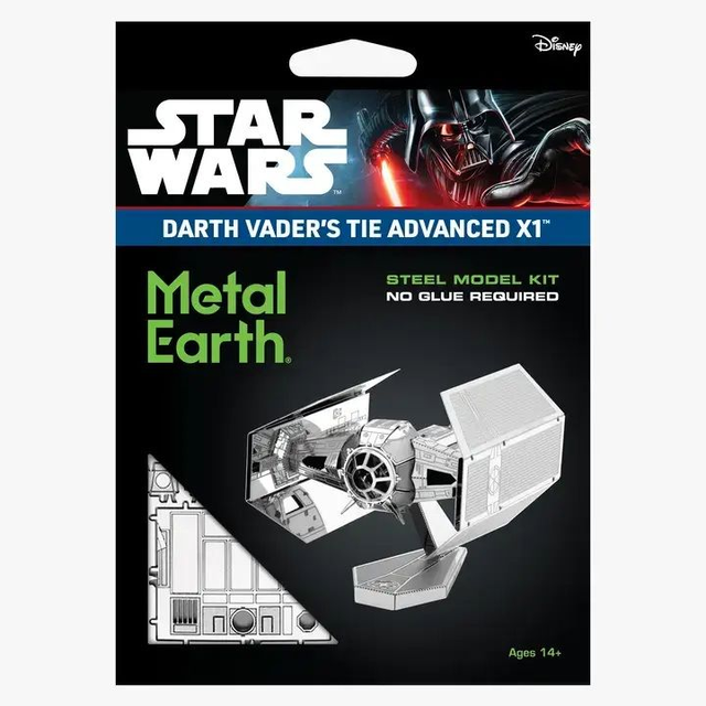 Darth Vader's Tie Advanced X1