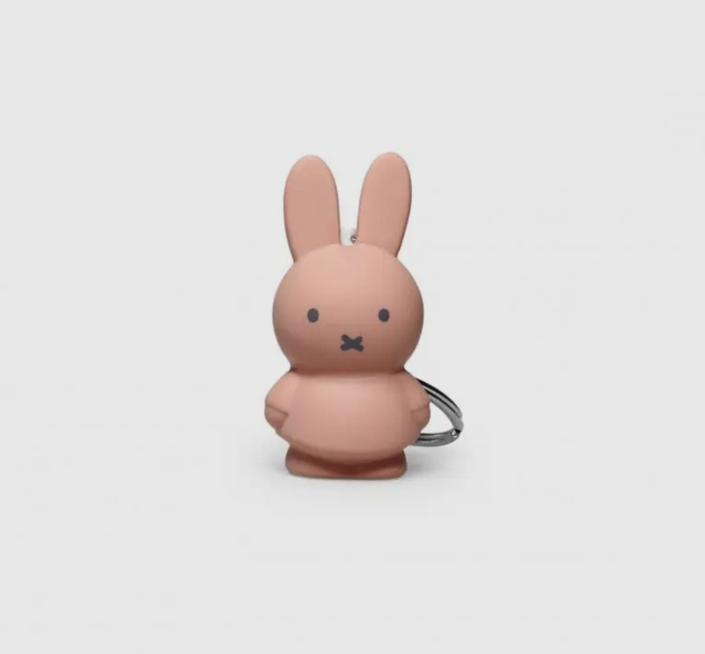 Miffy keyring hard powder pink