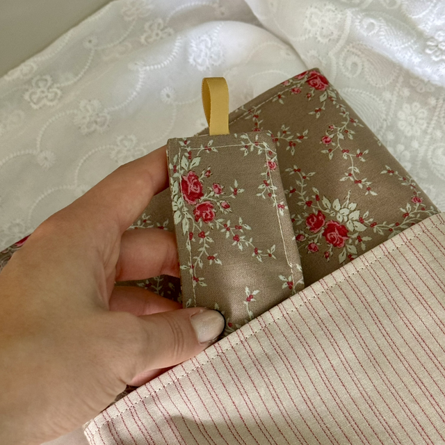 Pochette à livre et son signet Le Jardin de Rosalie 3.0