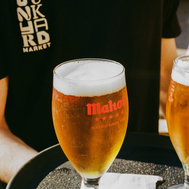 B - 1 x Drinks Token 