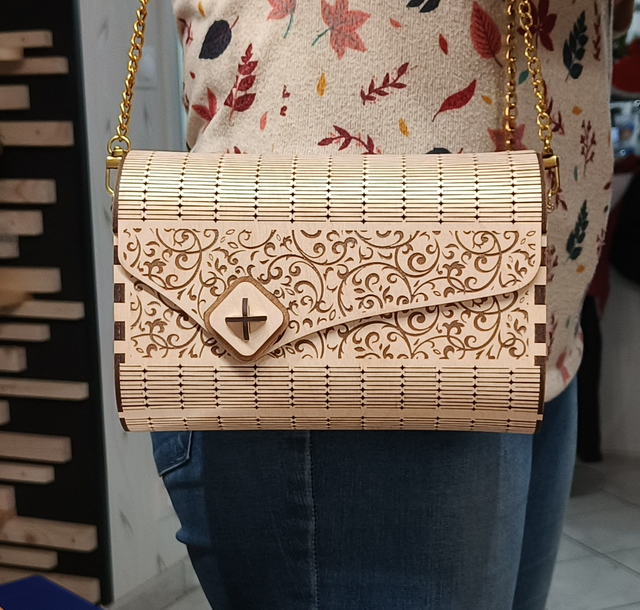 Pochette en bois