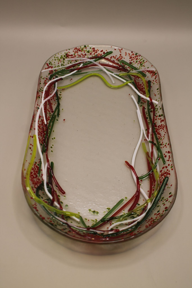 Oval Christmas colours Platter