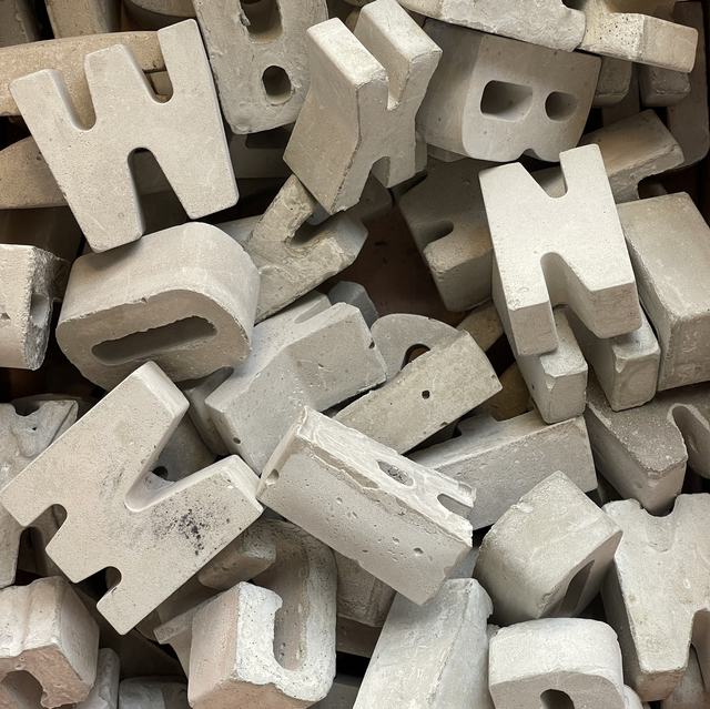 Lettere in Cemento